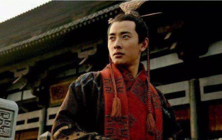 太阳报：鲁本-迪亚斯与女友分手，后者重返真人秀节目寻找新欢